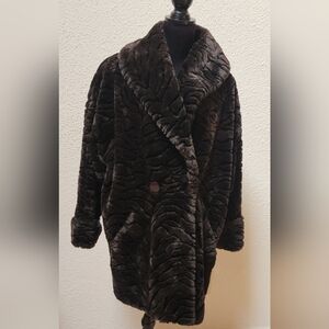 Mariel Vintage Luxurious Chocolate Teddy Coat  Size S